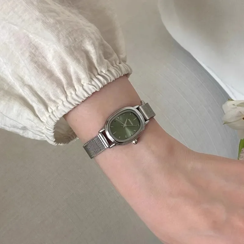 Vintage Fashion Watches - Kleine Oval Zifferblatt Grüne Uhr Einfache
