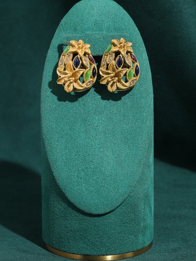 Vintage-Ohrringe aus farbigem  – Vintage Fashion Jewelry Brands Bewertung und Preis