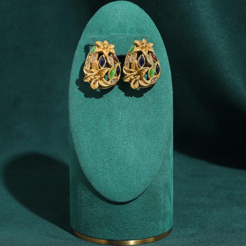 Vintage-Ohrringe aus farbigem  – Vintage Fashion Jewelry Brands Bewertung und Preis
