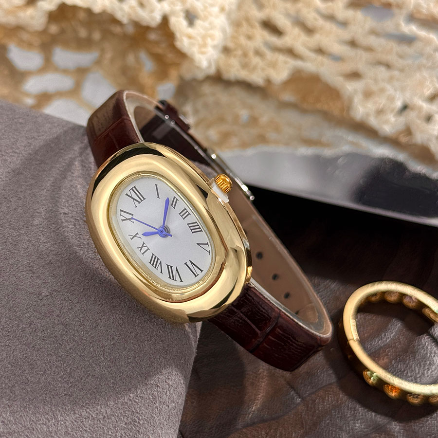 Neue ovale Badewannen-Quarzuhr – Vintage Fashion Watches Bewertung und Preis