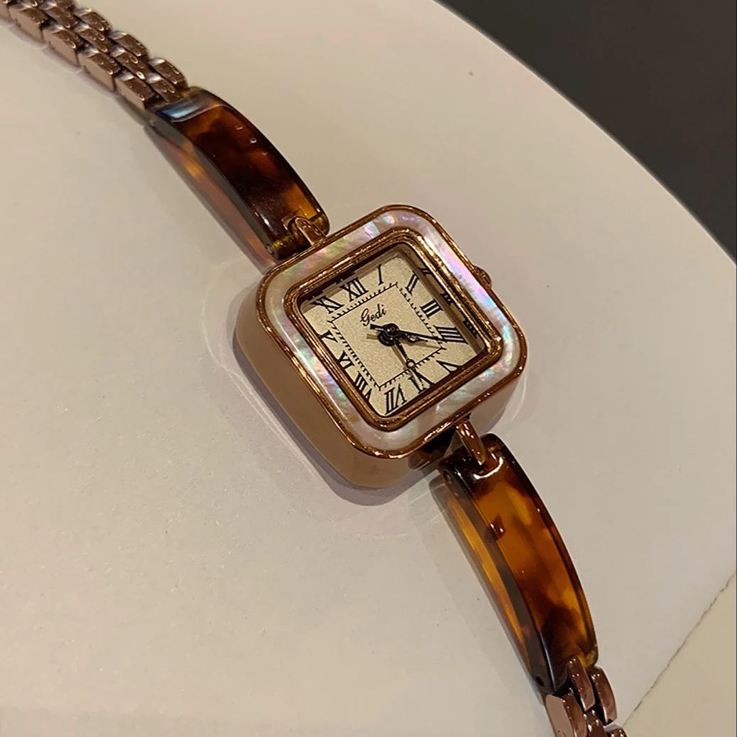 Luxuriöse Vintage-Damenuhren m – Vintage Fashion Watches Bewertung und Preis