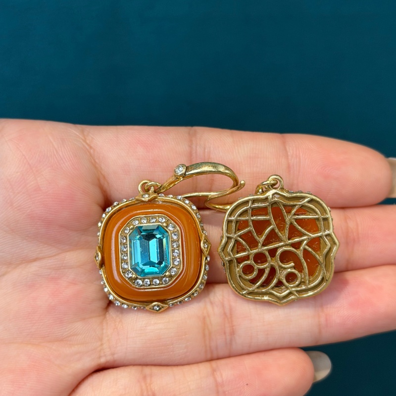 Vintage-Ohrringe mit blauem Kr – Vintage Fashion Jewelry Brands Bewertung und Preis