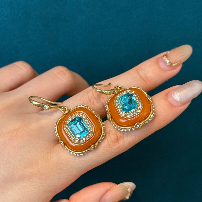 Vintage-Ohrringe mit blauem Kr – Vintage Fashion Jewelry Brands Bewertung und Preis