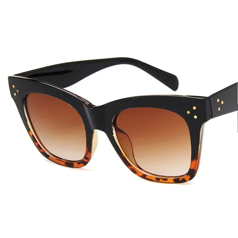 Quadratische Retro-Sonnenbrill – Vintage Fashion De Bewertung und Preis