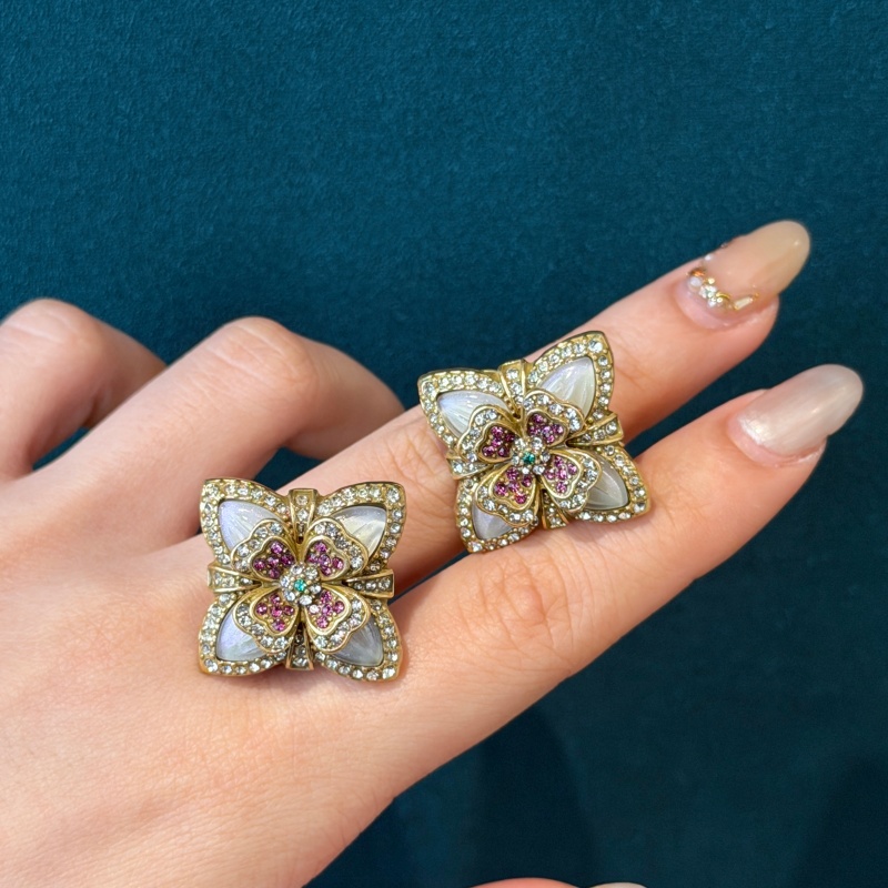 Vintage bunte Strass-Ohrringe  – Vintage Fashion Jewelry Brands Bewertung und Preis