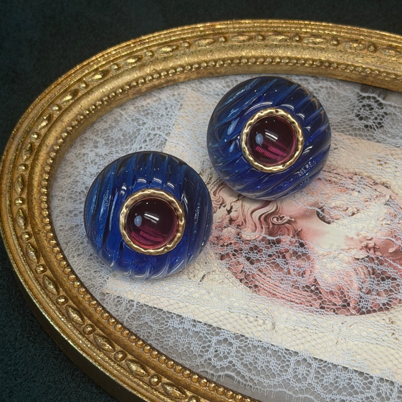 Vintage Lila-Blaue Glasierte R – Vintage Fashion Jewelry Brands Bewertung und Preis
